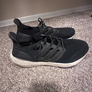 adidas Ultraboost 21 size 12
